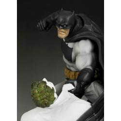 Batman Estatua ARTFX 1/6 The Dark Knight Returns 30 cm