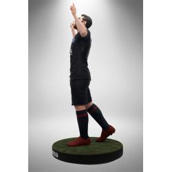 Futbol PSG Finest Estatua Poliresina 1/3 Paris Saint-Germain (Lionel Messi) 60 cm CREATIVE DISTRIBUTION