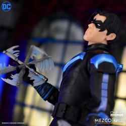 DC Comics Figura 1/12 Nightwing 17 cm Mezco Toys