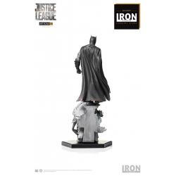 Justice League Estatua Deluxe Art Scale 1/10 Batman Concept Store Exclusive 30 cm