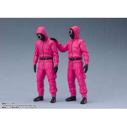 Squid Game S.H. Figuarts Action Masked Worker / Masked Manager 14 cm