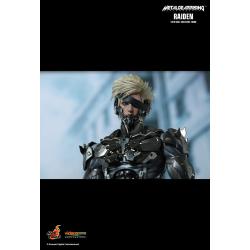 Metal Gear: Raiden Sixth Scale Figure HOT TOYS SPECIAL EDITION