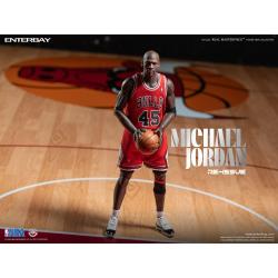 NBA Collection Figura Real Masterpiece 1/6 Michael Jordan I\'m Back Edition Limited 30 cm ENTERBAY