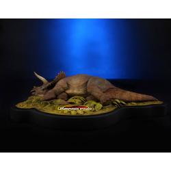 Jurassic Park Diorama 1/35 Sick Triceratops 10 cm
