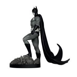 DC Direct Estatua 1/10 Batman by Bjorn Barends (Black White) 18 cm  McFarlane Toys 