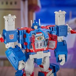 The Transformers: The Movie Generations Studio Series Commander Class Figura 86-21 Ultra Magnus 24 cm HASBRO