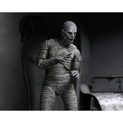Universal Monsters Action Figure Ultimate The Mummy (Black & White) 18 cm