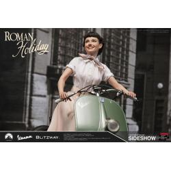 Roman Holiday Statue 1/4 Princess Ann (Audrey Hepburn) & 1951 Vespa 125 44 cm