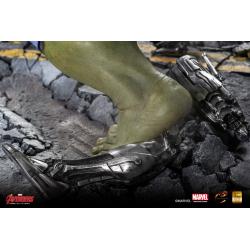 Avengers Age of Ultron: Hulk 1:3 scale Maquette