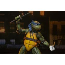 Tortugas Ninja (1990 Movie) Figura Roof Top Battle Shredder vs Leo 18 cm NECA