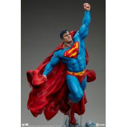 DC Comics Premium Format Statue Superman 84 cm