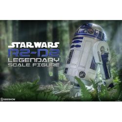 Star Wars: R2-D2 Legendary Scale Figure