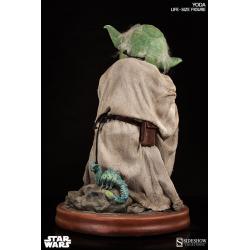 Star Wars: Yoda Life Sized Statue