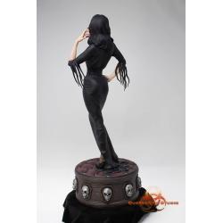 Vampira Estatua 1/6 43 cm QUARANTINE STUDIOS