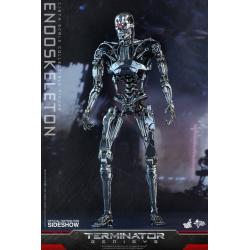 Terminator Genisys: Endoskeleton Sixth scale Figure