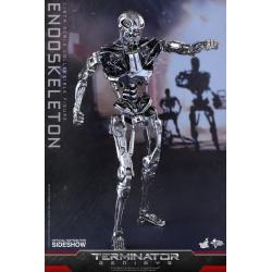 Terminator Genisys: Endoskeleton Sixth scale Figure