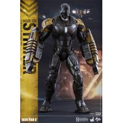 Iron Man 3: Iron Man Mark XXV - Striker 1:6 scale figure