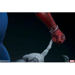 Spider-Man Premium Format™ Figure by Sideshow Collectibles