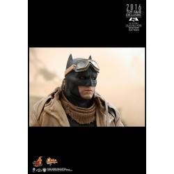 BATMAN V SUPERMAN: DAWN OF JUSTICE KNIGHTMARE BATMAN 1/6 HOT TOYS