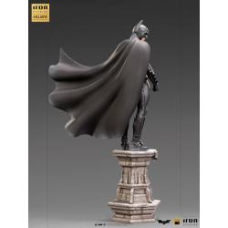 Batman Deluxe Art Scale 1/10 Statue Batman Begins CCXP WORLDS EXCLUSIVE
