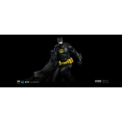 DC Comics Estatua 1/10 BDS Art Scale Batman Deluxe (Black Version Exclusive) heo EU Exclusive 30 cm Iron Studios