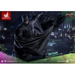 Batman Sixth Scale Figure by Hot Toys Movie Masterpiece Series - Hot Toys Limited Edition