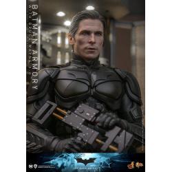 El caballero oscuro Figuras y Diorama Movie Masterpiece 1/6 Batman Armory with Bruce Wayne (2.0) 30 cm