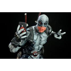 Marvel Comics Estatua 1/6 PrototypeZ Deadpool Uncanny X-Force Ver. by Erick Sosa 46 cm