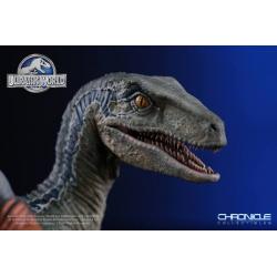 Jurassic World: Owen and Blue 1:9 scale Statue