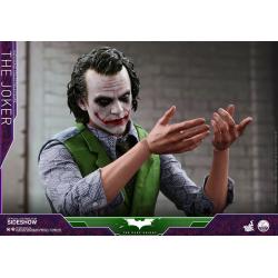 The Dark Knight Quarter Scale Series Action Figure 1/4 The Joker 47 cm