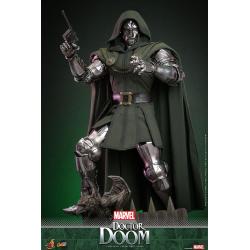 Marvel Figura Comic Masterpiece 1/6 Doctor Doom 33 cm HOT TOYS