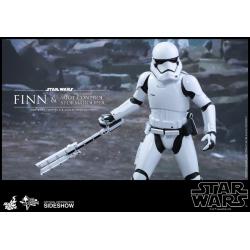 Star Wars The Force Awakens: Finn and Riot Stormtrooper 1:6 scale Set
