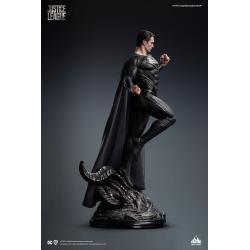  DC Comics Estatua 1/3 Superman Black Suit Version Regular Edition 80 cm