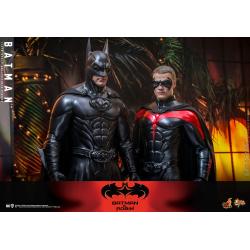 Batman y Robin Figura Movie Masterpiece 1/6 Batman 30 cm HOT TOYS