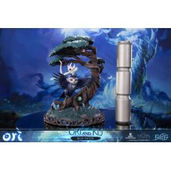 Ori and the Will of the Wisps Estatua Ori and Ku Night Ver. 38 cm  First 4 Figures