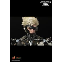 Metal Gear: Raiden Sixth Scale Figure HOT TOYS SPECIAL EDITION