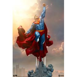 DC Comics Premium Format Statue Superman 84 cm