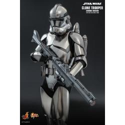 CLONE TROOPER (CHROME VERSION) 1/6TH SCALE COLLECTIBLE STAR WARS HOT TOYS