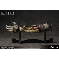 Sekiro: Shadows Die Twice Réplica 1/2 Shinobi Prosthetic 32 cm Gecco