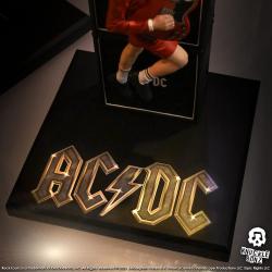 AC/DC Estatua Rock Iconz Angus Young III 25 cm Knucklebonz