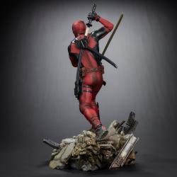 Deadpool 3 Estatua Legacy Replica 1/4 Deadpool 58 cm IRON STUDIOS