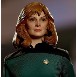 Star Trek: The Next Generation Figura 1/6 Dr. Beverly Crusher (Essential Edition) 27 cm  EXO-6