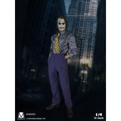 Heath Ledger as Joker 1/4 Figure by Mom Toys Batman The Dark Knight