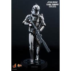 CLONE TROOPER (CHROME VERSION) 1/6TH SCALE COLLECTIBLE STAR WARS HOT TOYS