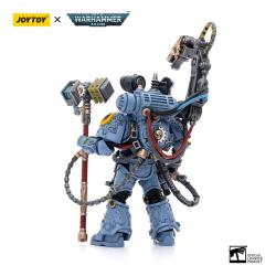 Warhammer 40k Figura 1/18 Space Wolves Iron Priest Jorin Fellhammer 12 cm  Joy Toy