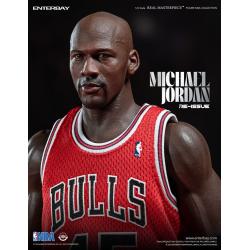 NBA Collection Figura Real Masterpiece 1/6 Michael Jordan I\'m Back Edition Limited 30 cm ENTERBAY