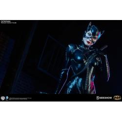 Batman Returns: Michelle Pfeiffer - Catwoman Premium Statue