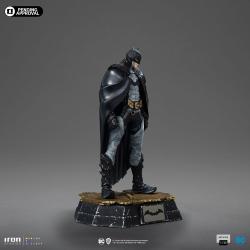 DC Comics Estatua 1/10 Art Scale Batman by Rafael Grampá 23 cm  Iron Studios