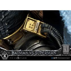 DC Comics Estatua Batman Vs. Superman (The Dark Knight Returns) 110 cm
