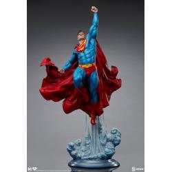 DC Comics Premium Format Statue Superman 84 cm